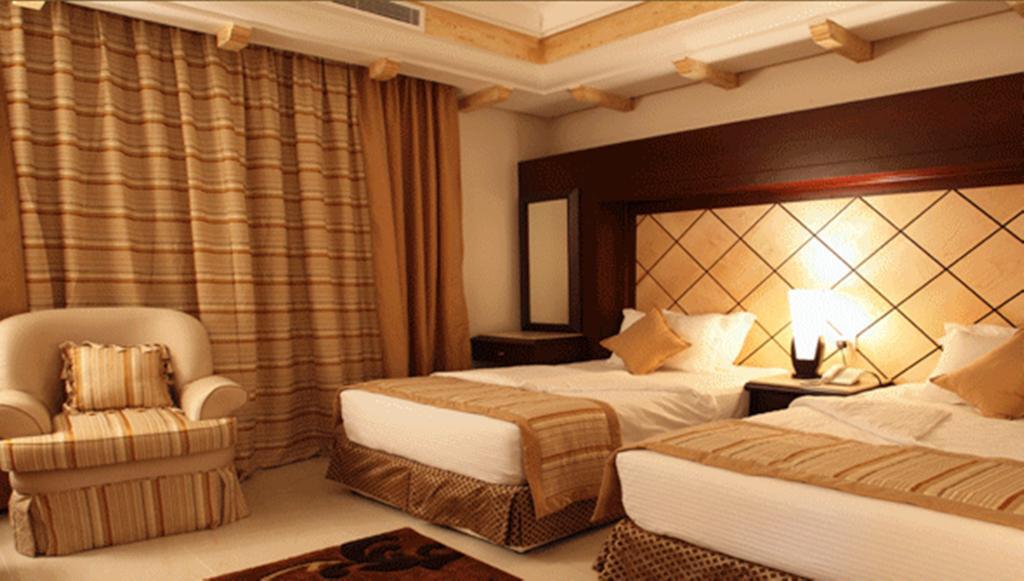 Lavande Suites Yanbu Phòng bức ảnh